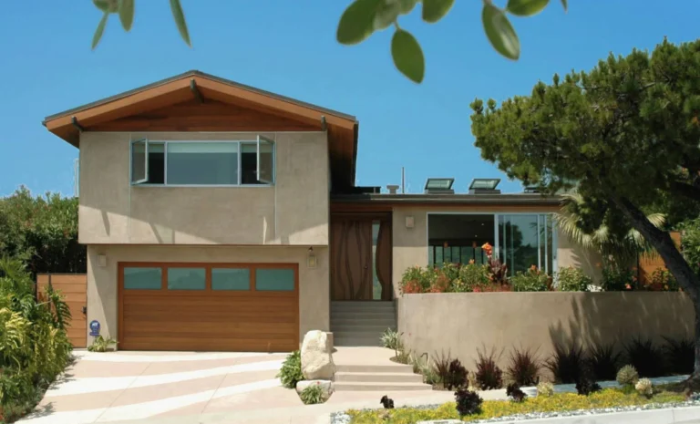 Malibu Vista Mid Century