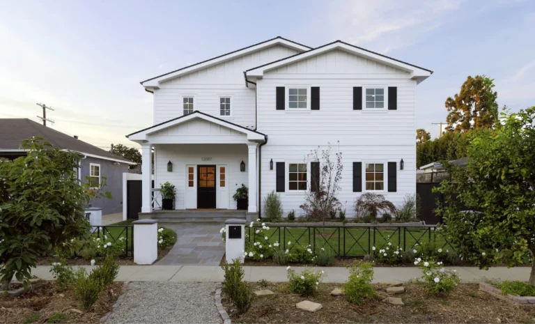 Mar Vista Hill Traditional